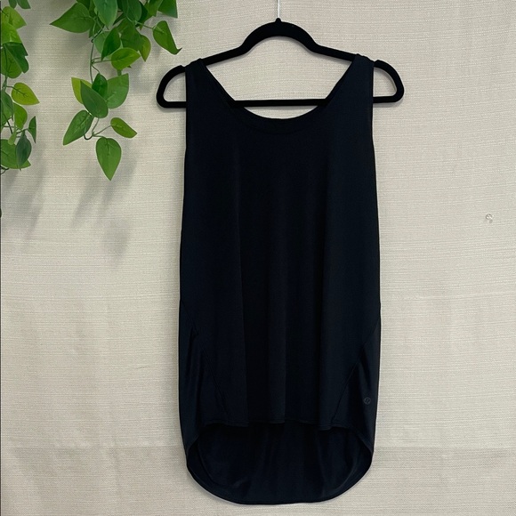 lululemon athletica Tops - lululemon athletica Black Muscle Tee